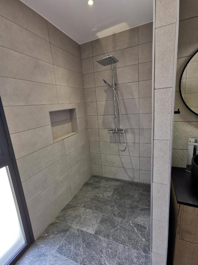 As22351 - P3 Au 2Eme Et Dernier Etage Dans Une Residence Neuve En Centre Ville เลอ โกร-ดู-รัว ภายนอก รูปภาพ